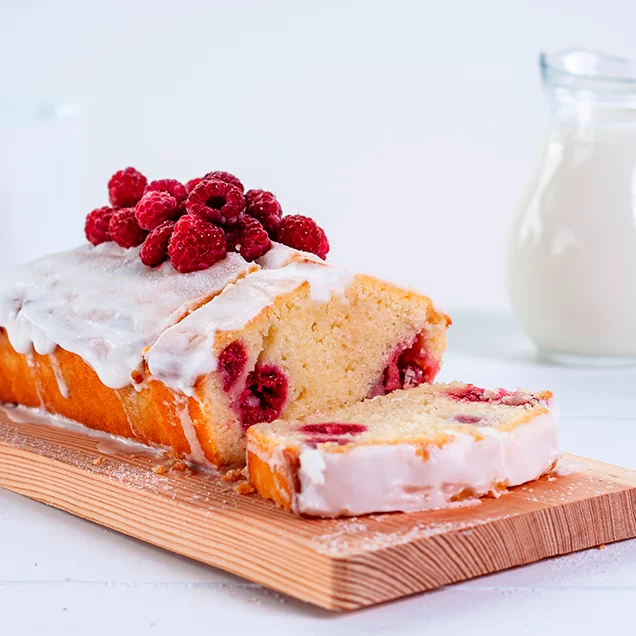 July baking challenge: Raspberry loaf cake